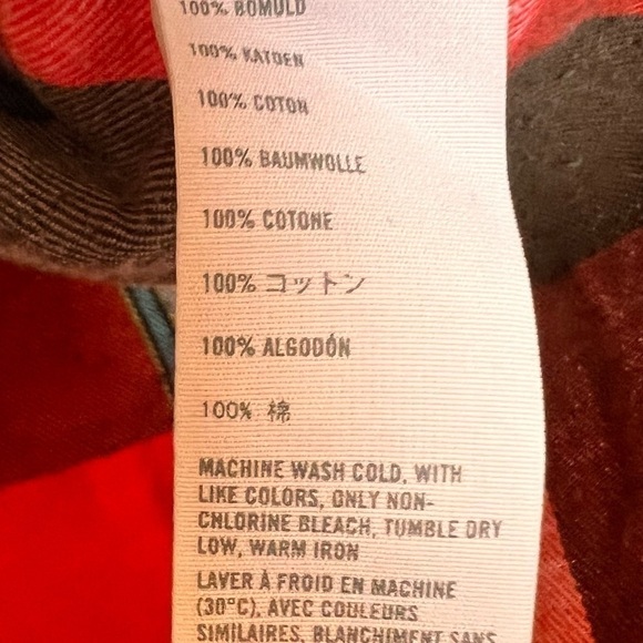 Hollister Women's Button Up Down Shirt Red White Plaid Long Sleeve Size Medium - Picture 4 of 5